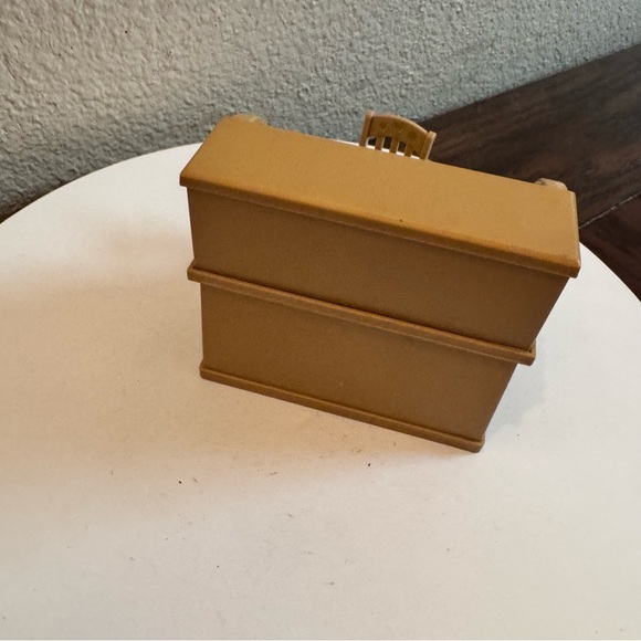 Vintage Fisher Price Dollhouse Roll Top Desk Chair Hong Kong Plastic - Picture 2 of 6